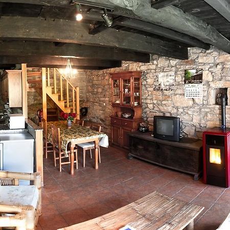 Гостевой дом Casa Rural Pandelo Вега-де-Валькарсе Экстерьер фото